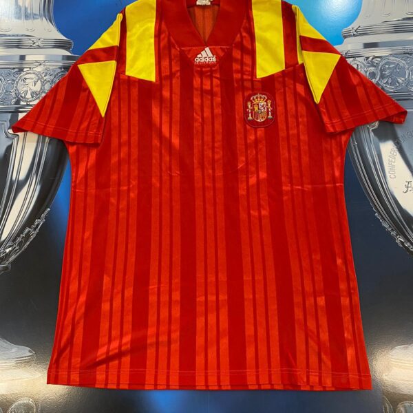 Camiseta de la seleccion de españa original de época talle S imperdible tenela!!!!! 💵🎉✔️💣