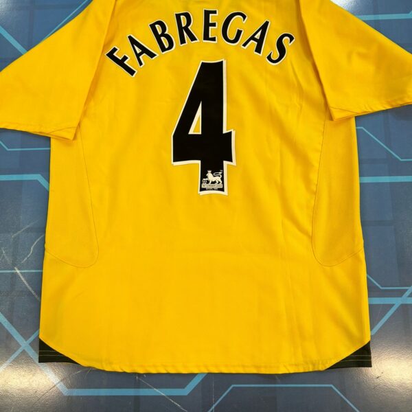 Camiseta alternativa del arsenal 2006 2007 4 fabregas talle M imperdible tenela!!!!! 💵🎉✔️💣