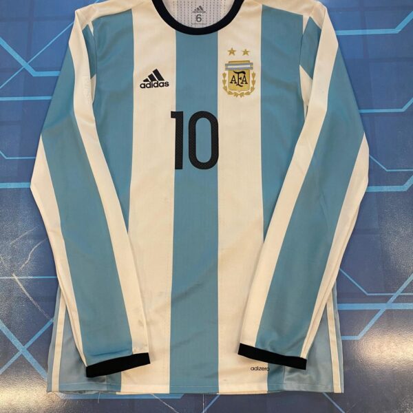 Camiseta mangas largas de la seleccion argentina 2016 versión jugador 10 talle 6