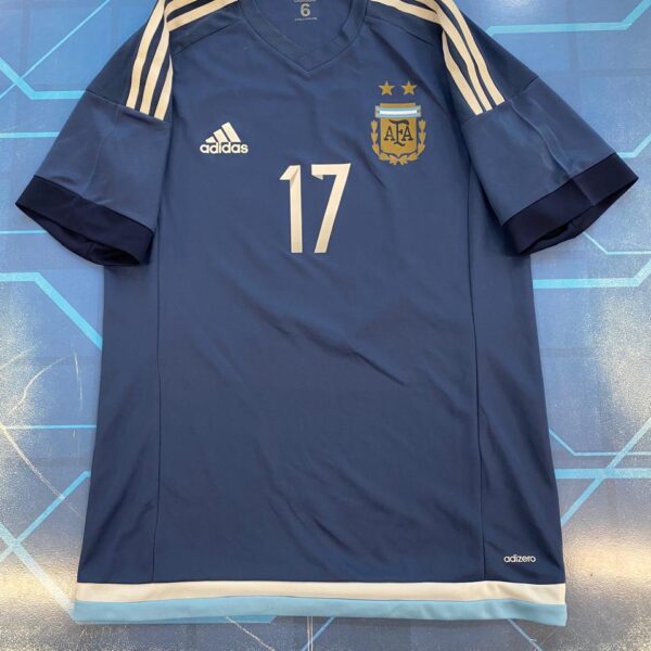 Camiseta alternativa de la  seleccion argentina  2016 17 otamendi talle 6