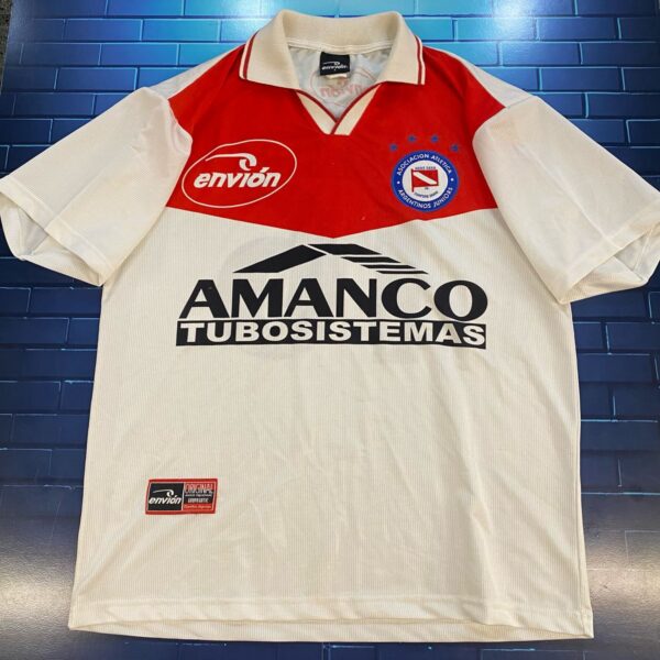 Camiseta de argentinos jrs 16 utileria 2001 talle 4