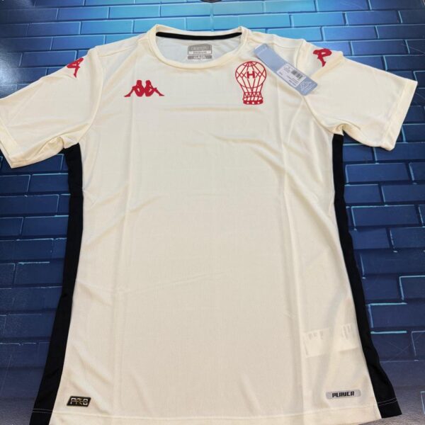 Remera de entrenamiento huracan 2025