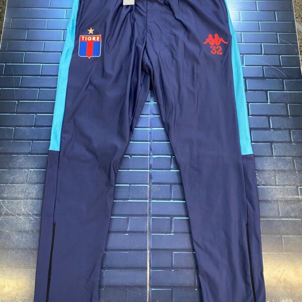 Pantalón largo de tigre 2025 talle L 32