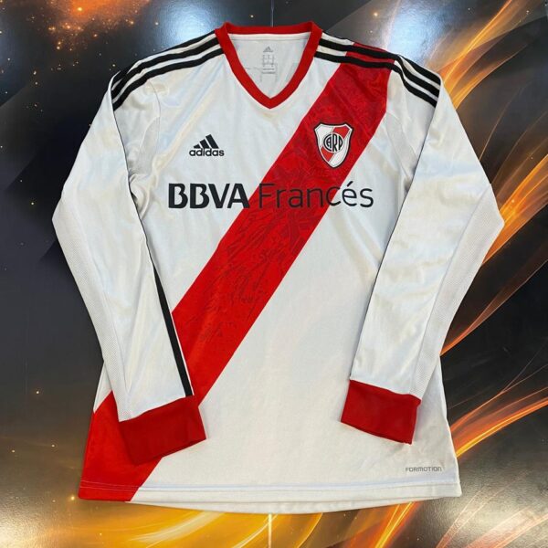 Camiseta mangas largas de  river plate 2013 formotion 9 talle M
