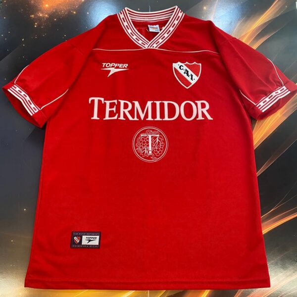Camiseta de independiente 1999 10 nro pintura dani garnero talle 42 (L)