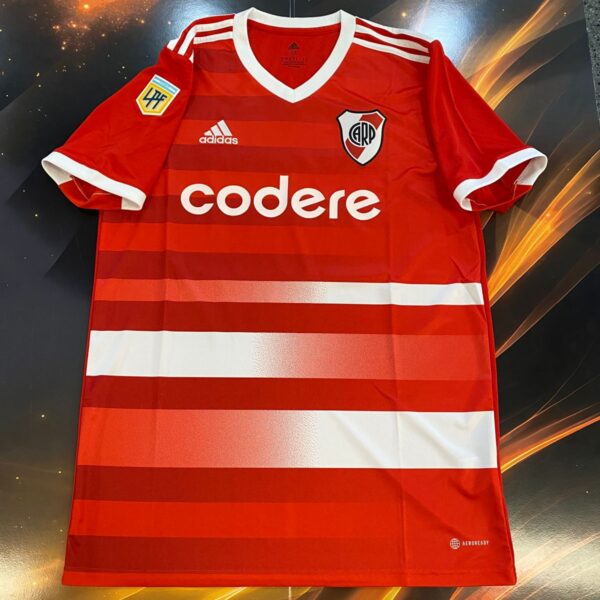 Camiseta alternativa de river plate  2022 16  solari talle M