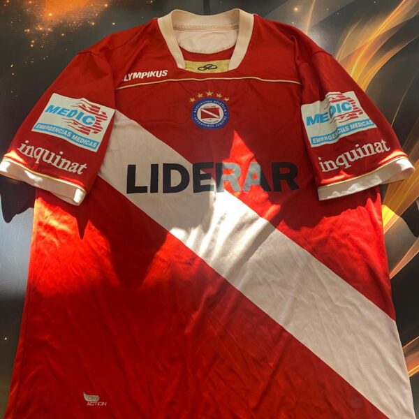 Camiseta de argentinos jrs talle L 15 !