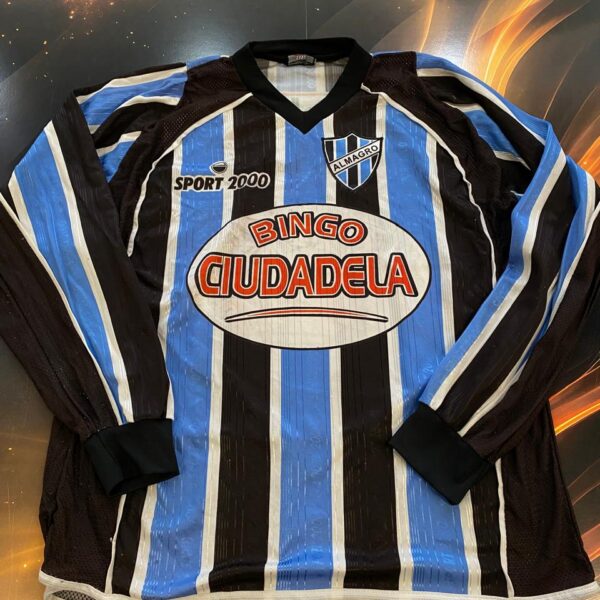 Camiseta manga larga de almagro utileria 9 talle L !