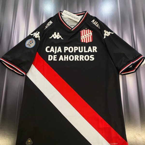 Camiseta alternativa de san martin de tucuman 2025