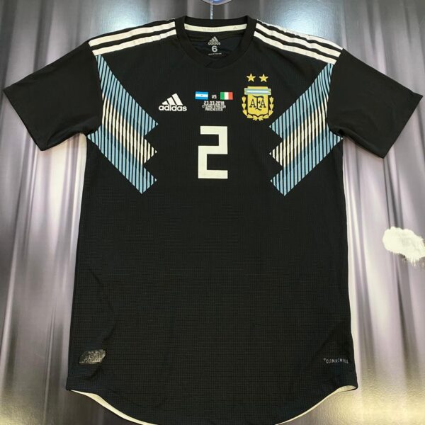 Camiseta alternativa de la seleccion argentina versión jugador  2018 2 mercado talle 6