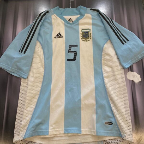 Camiseta de la seleccion argentina doble tela año 2003 5 mascherano talle XL