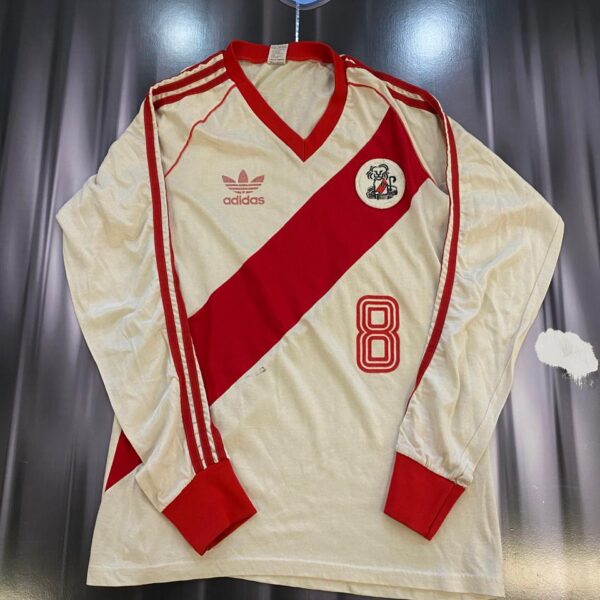 Camiseta mangas largas de river plate  1986 voley talle 40