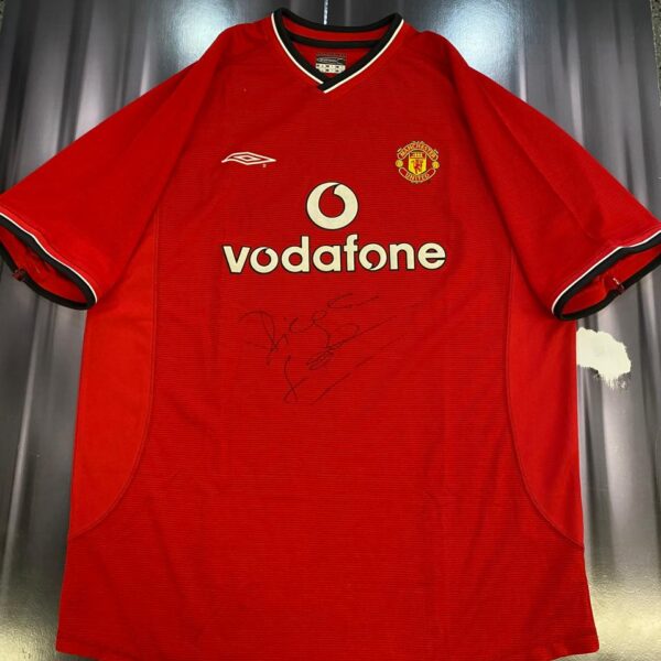 Camiseta del  manchester united 2000 2002 21 forlan talle XL