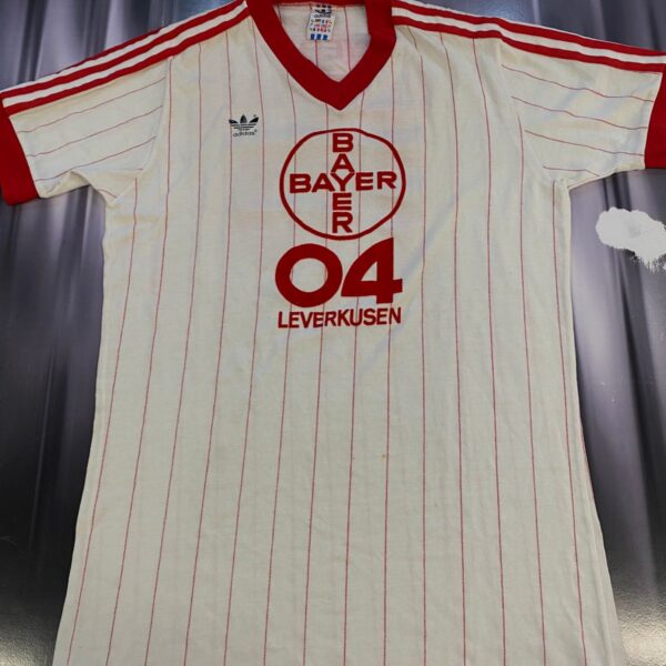 ⭐️MATCHWORN! Camiseta del bayern lerverkusen usada vs racing 11 de Mayo de 1986