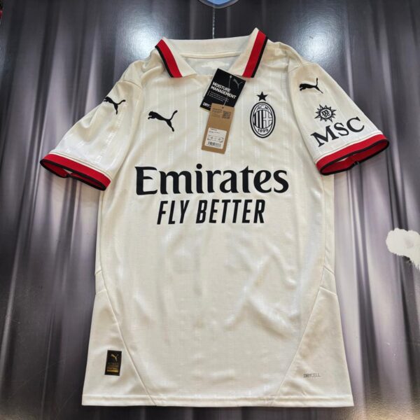 camiseta alternativa del milan 11 pulisic talle XS