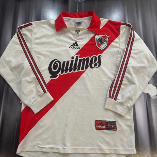 camiseta mangas largas de river plate 1999  7 talle S