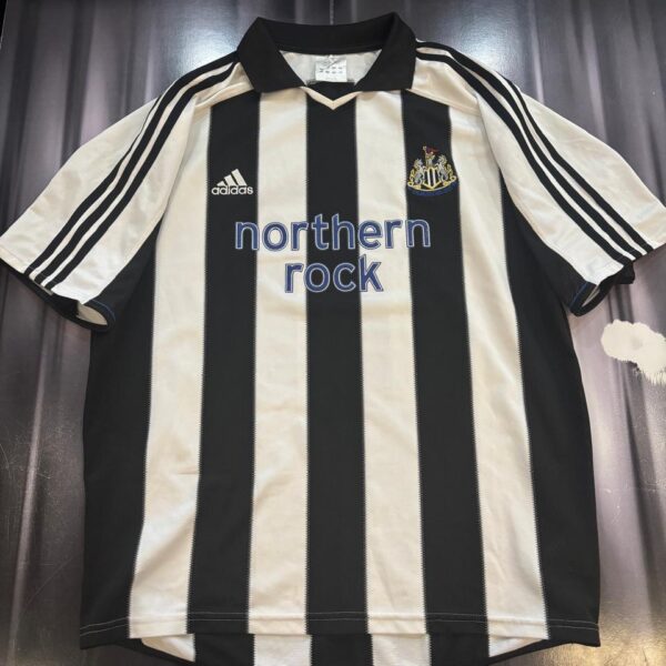 camiseta del new castle original de época 11 asprilla talle L