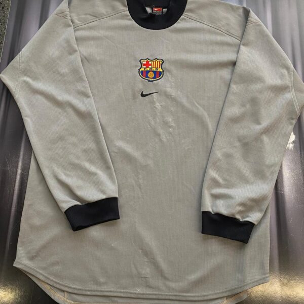 Buzo de arquero del barcelona  1  bonano talle XL