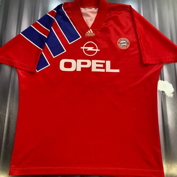 Camiseta del bayern munich 1991 1993 10 talle XL