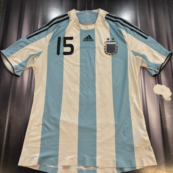 camiseta de la seleccion argentina  2008 2009 utileria 15 talle L