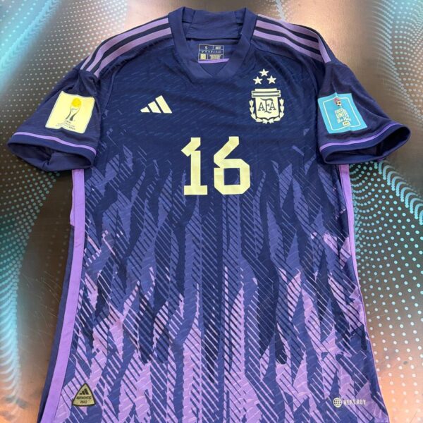 camiseta alternativa de la selección argentina mundial 2023 talle S 16 luka romero !