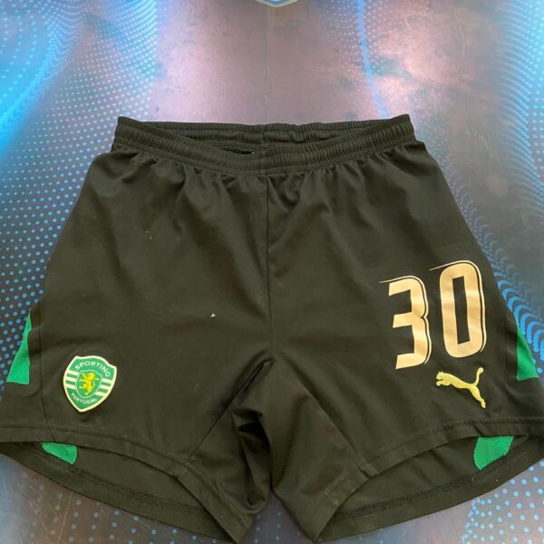 Short del Sporting Lisboa usado por el pipí romagnoli talle L !