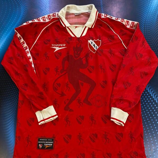 Camiseta de independiente 1998  10 garnero pintura talle 44 (XL)