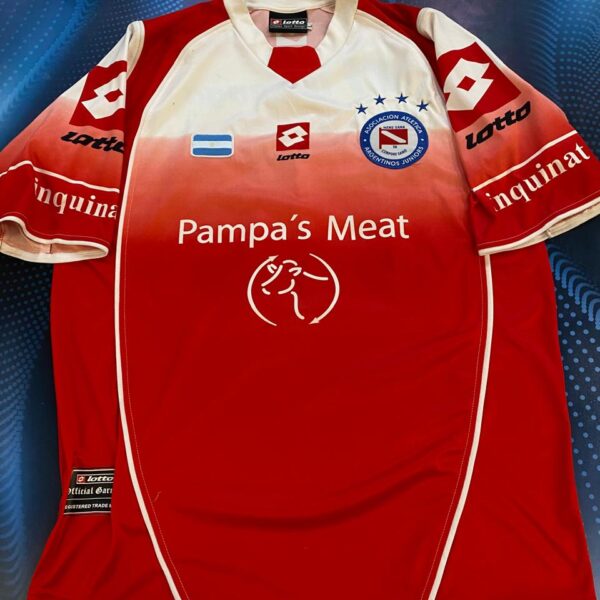 Camiseta de argentinos jrs 2004 2005  26 utileria talle L