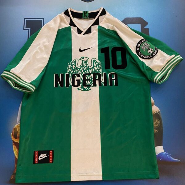 Camiseta de la seleccion de nigeria 1996 10 okocha talle M