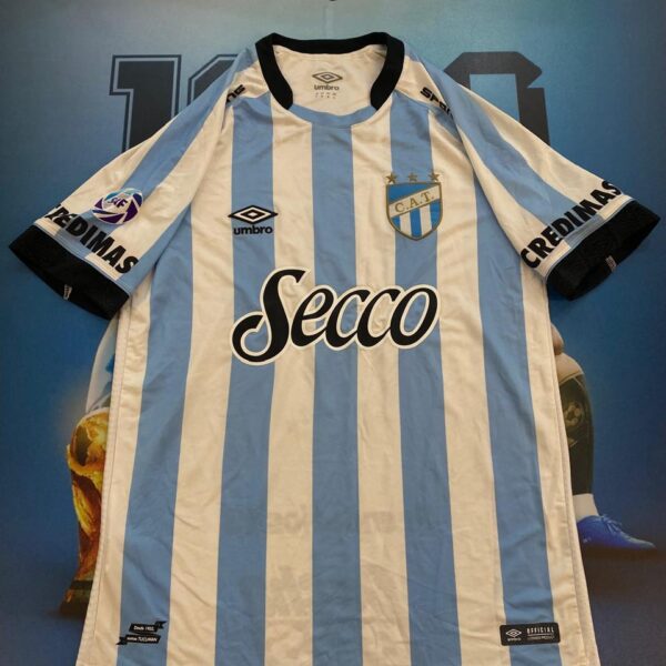Camiseta de  atletico tucuman utileria usada por 5  pichi mercier talle M
