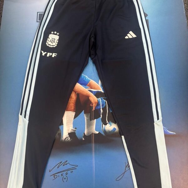 pantalon de la seleccion argentina 2026 talle M