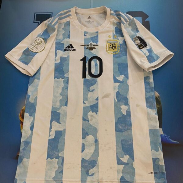 Camiseta de la  seleccion argentina final copa america 2021 10 messi talle M