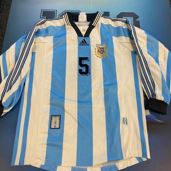 Camiseta de la selección argentina 1998 manga larga jugador 5 talle M