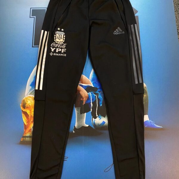 Pantalón de la seleccion argentina 2021 talle S