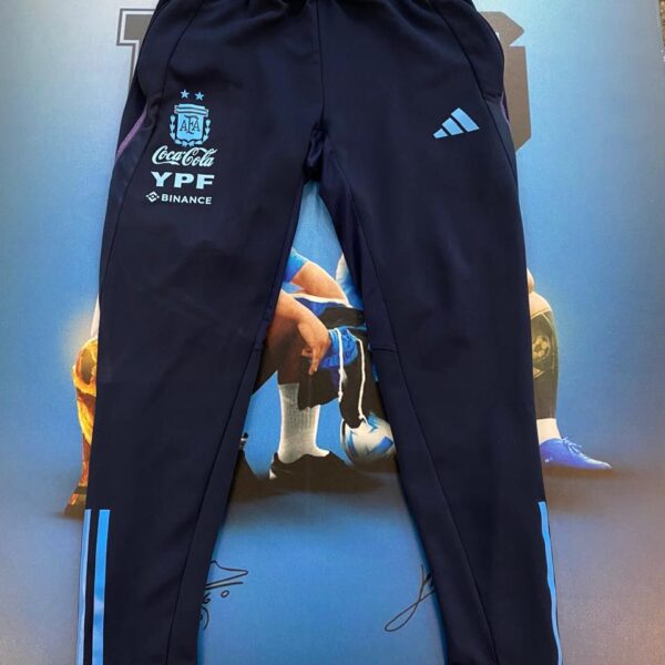 Pantalón largo de la seleccion argentina 2022 talle M