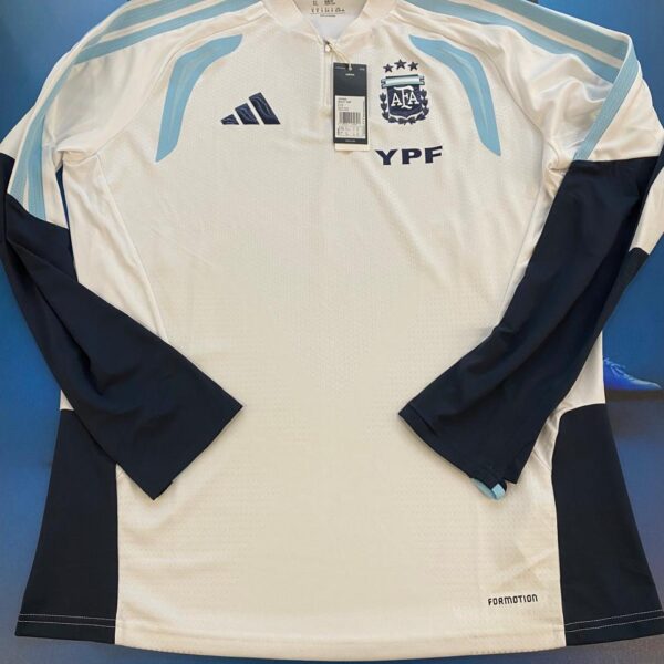Buzo pro de la selección argentina 2026 FORMOTION talle XL !