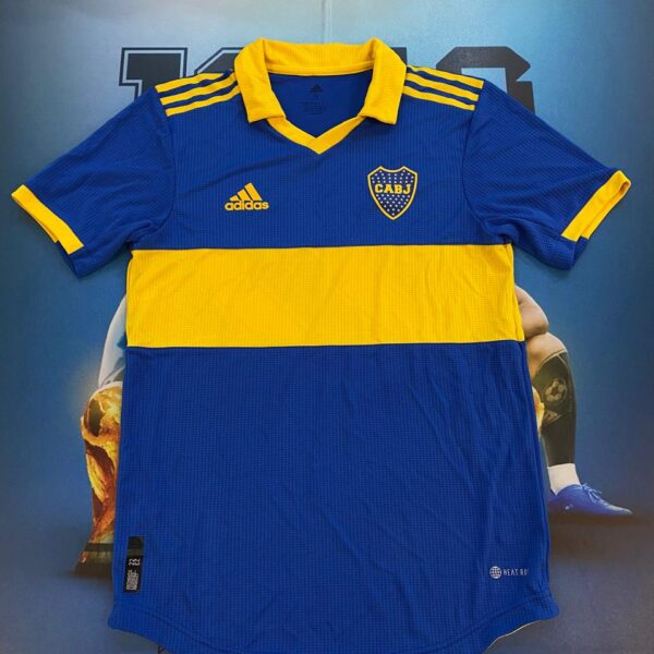 Camiseta de  boca juni̇ors versión jugador 22 villa talle S