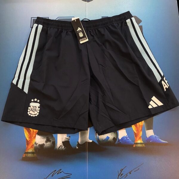 Bermuda de la seleccion argentina tiro 26 talle XXL