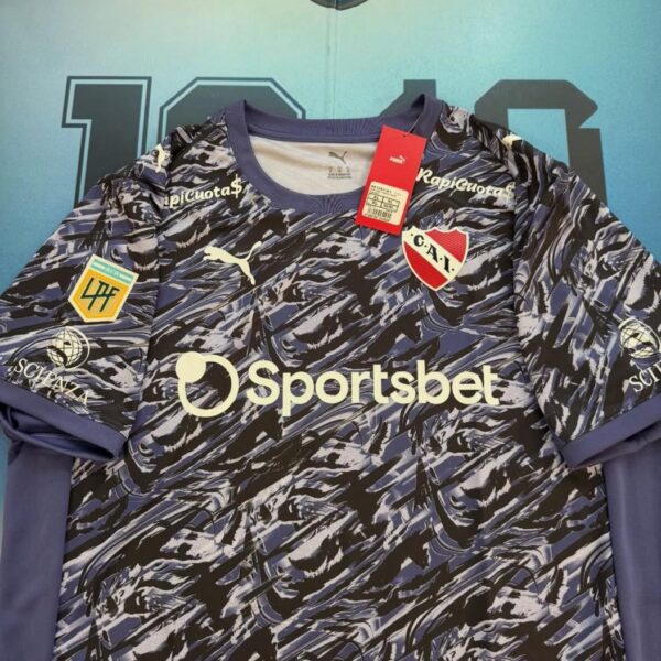 camiseta de arquero de independiente 2025 33 rey violeta