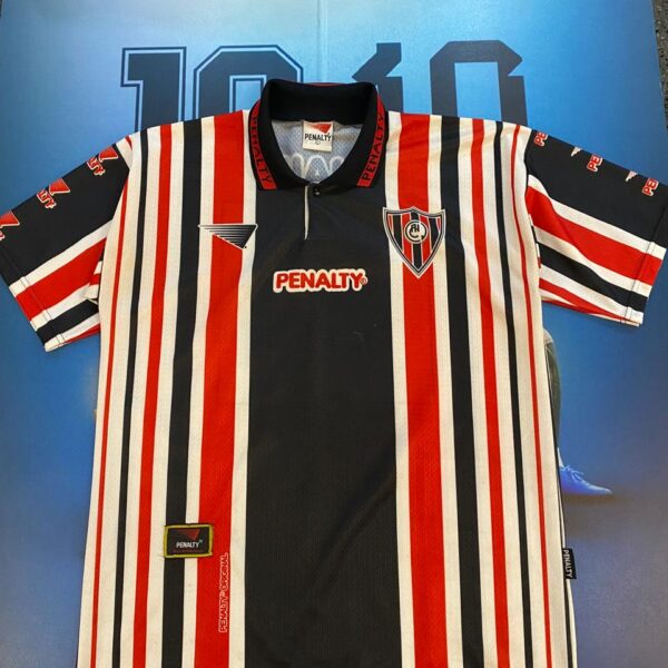 MATCHWORN de Chacarita año 1996 usada por el  gato leeb