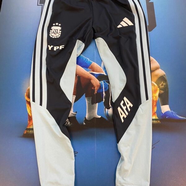 Pantalón de entrenamiento de la selección argentina 2026 talle L pro !