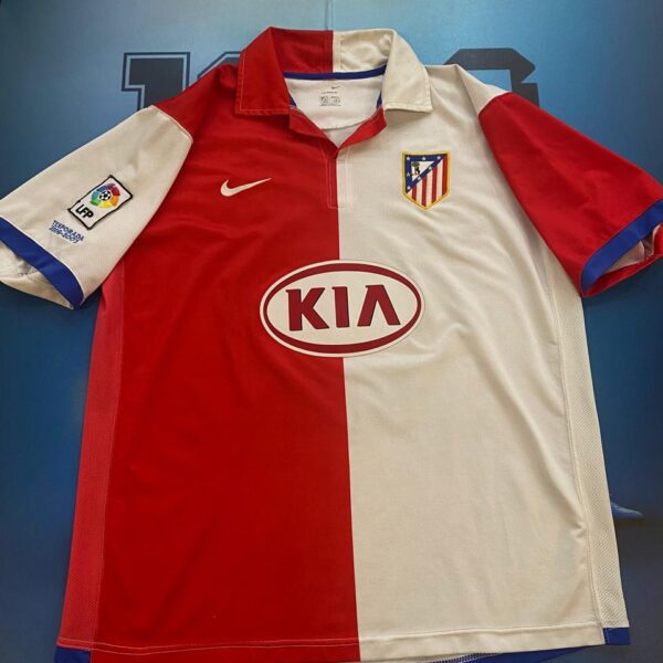 camiseta del atletico madrid 2006 2007  10 kun aguero talle XL
