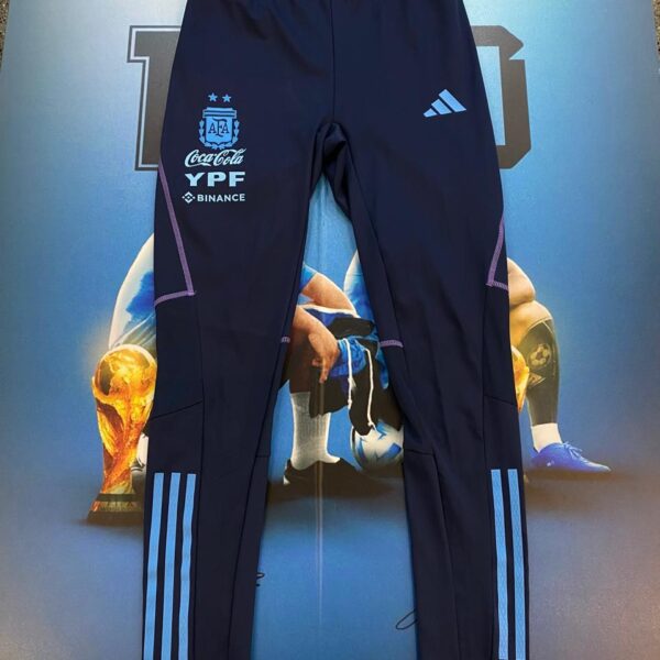 Pantalón largo de la seleccion argentina talle S