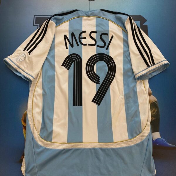 Camiseta de la seleccion argentina 2006 19 messi talle M