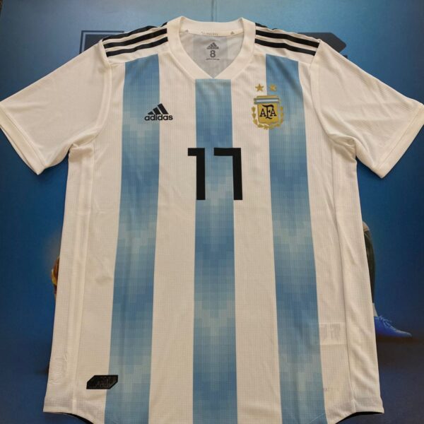 Camiseta de la seleccion argentina versión jugador 2017 2018 17 Otamendi talle 8