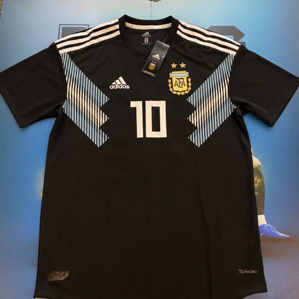 Camiseta alternativa de la seleccion argentina versión jugador  2018 10 Messi talle  8