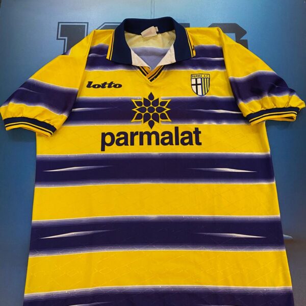 Camiseta del  parma  11 veron talle 3