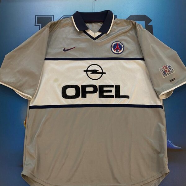 Camiseta alternativa del  psg 2002 2003 7 leonardo talle M