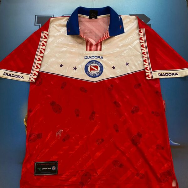 Camiseta de argentinos jrs 1998 10 nro pintura talle M