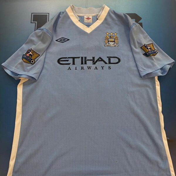 Camiseta del  manchester city 16 kun aguero talle 48 (XL)